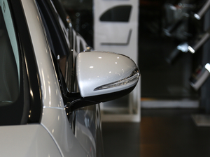 2018E 200L 4MATIC ҕR