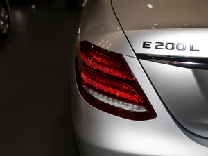 2018E 200L 4MATIC (x)(ji)^