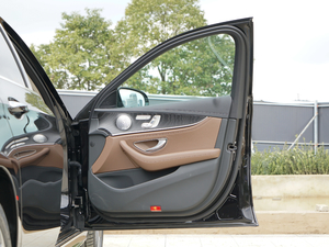 2018E 200L 4MATIC \ g