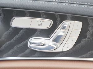 2018E 200L 4MATIC \ g