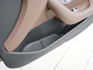 2018E 200L 4MATIC \ g