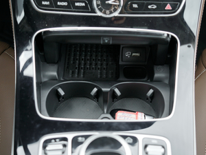 2018E 200L 4MATIC \ g