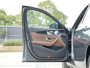 2018E 300L \ӕr {λ܇T