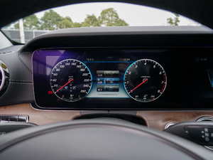 2018E 200L 4MATIC п؅^(q)