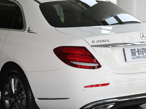 2018Ŀ E 200 L ^