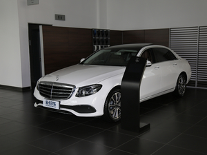 2018Ŀ E 300 L  ǰ45