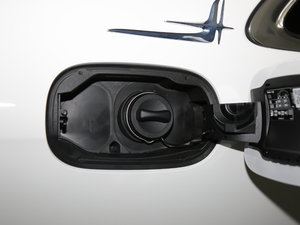 2018Ŀ E 300 L A (ji)^