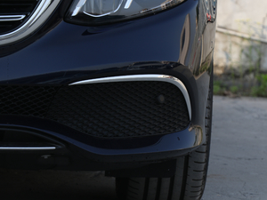 2018Ŀ E 300 L A ǰF