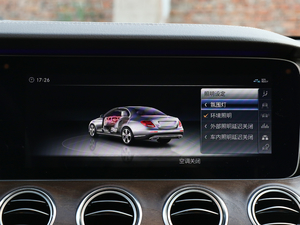 2018Ŀ E 300 L A п؅^