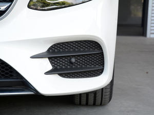 2018Ŀ E 300 L \ӺA ^