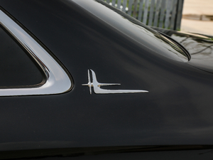 2018Ŀ E 320 L \ 4MATIC ^