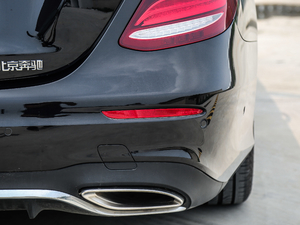 2018Ŀ E 320 L \ 4MATIC ^