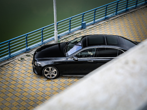 2018Ŀ E 320 L \ 4MATIC w^