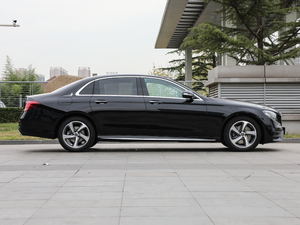 2018Ŀ E 200 L 4MATIC \ w^