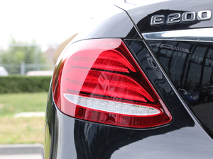 2018Ŀ E 200 L 4MATIC \(yn)(dng) (x)(ji)^