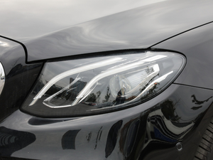 2018Ŀ E 200 L 4MATIC \(yn)(dng) (x)(ji)^