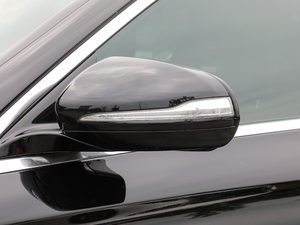 2018Ŀ E 200 L 4MATIC \ ^