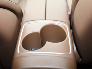 2018Ŀ E 200 L 4MATIC \ g