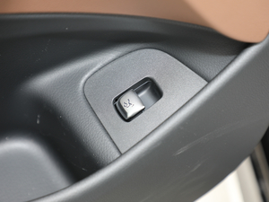 2018Ŀ E 200 L 4MATIC \ п؅^