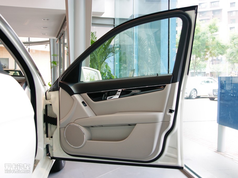 2010YC(j) C 180K (jng)