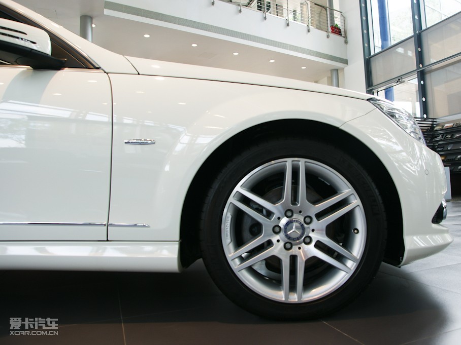 2010YC(j) C 300 r(sh)а