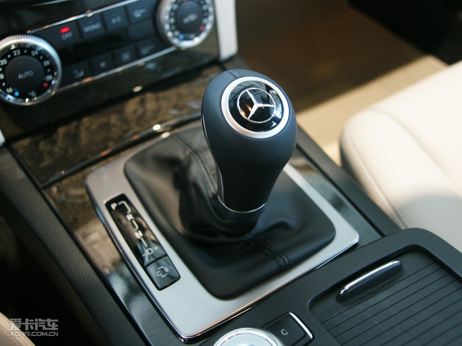 2010YC(j) C 300 r(sh)а