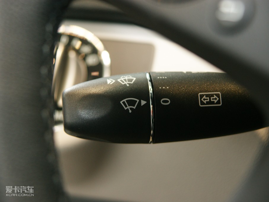 2010YC(j) C 300 r(sh)а