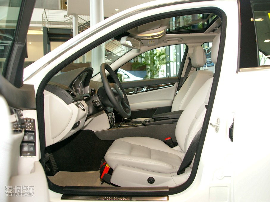 2010YC(j) C 300 r(sh)а