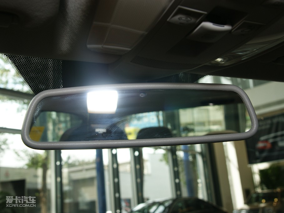 2010YC(j) C 300 r(sh)а