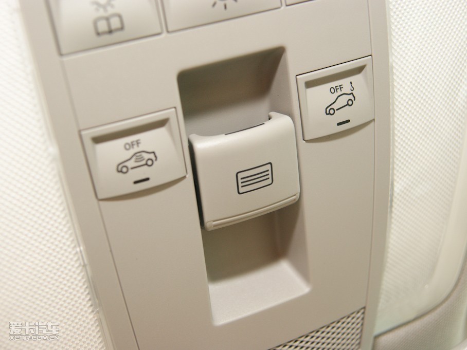 2010YC(j) C 300 r(sh)а