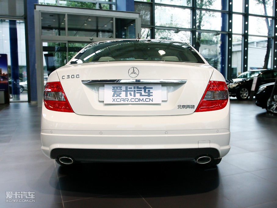 2010YC C 300 \Ӱ