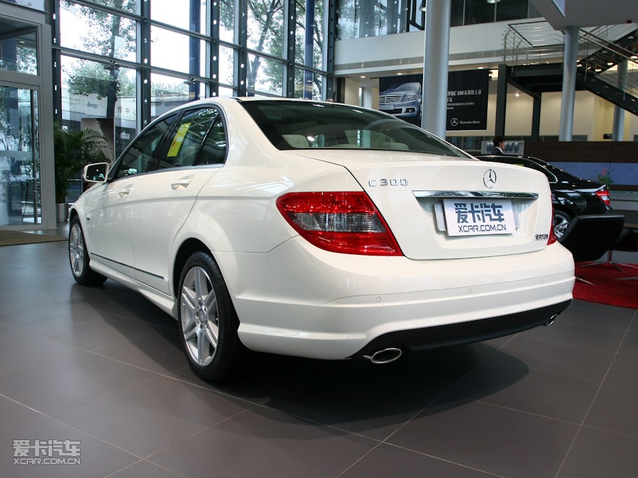 2010YC C 300 \Ӱ