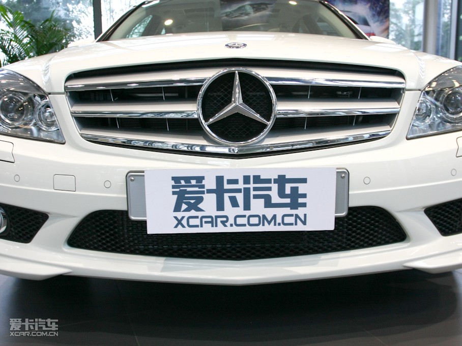 2010YC C 300 \Ӱ