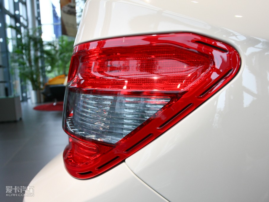 2010YC(j) C 300 \(yn)(dng)