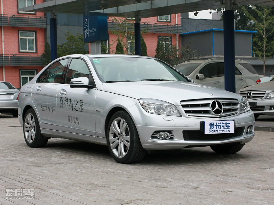 2010YC(j) C 200 CGI r(sh)а