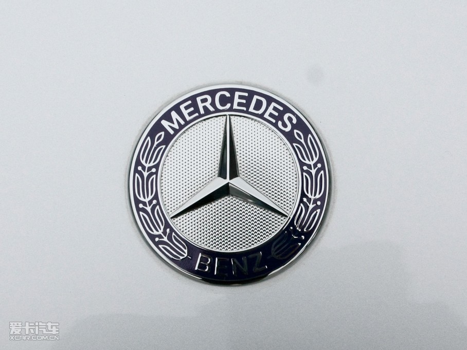 2010��YC�� C 200 CGI �r�а�