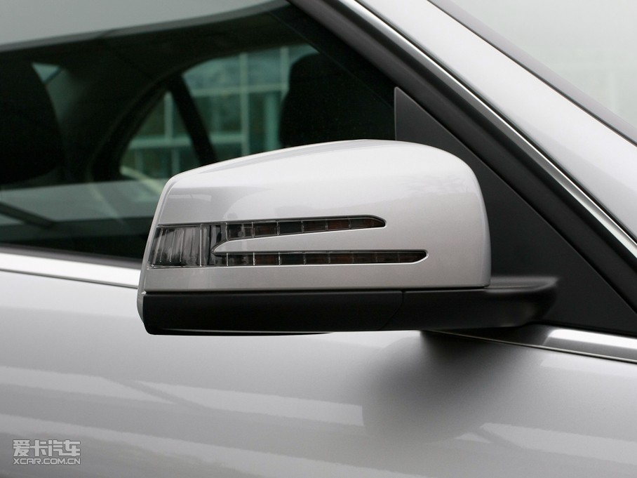 2010��YC�� C 200 CGI �r�а�