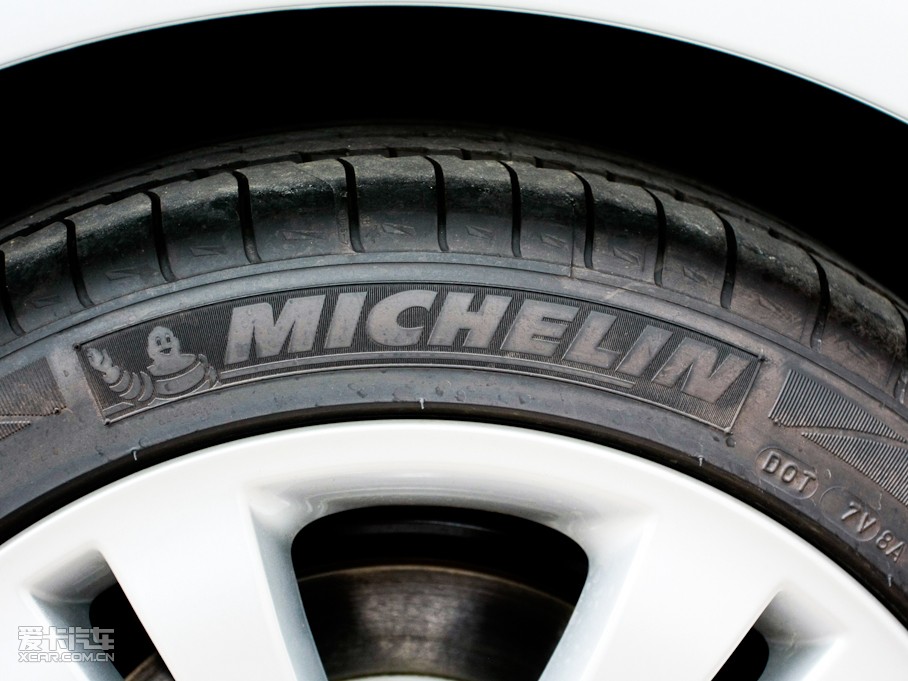 2010��YC�� C 200 CGI �r�а�