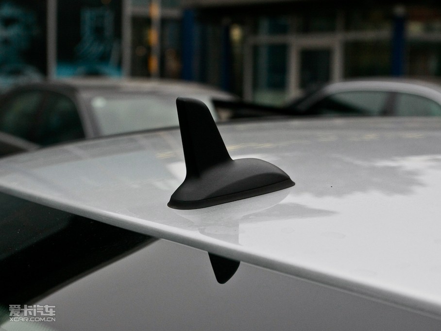 2010��YC�� C 200 CGI �r�а�