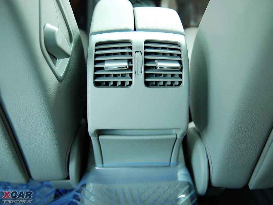 2010YC C 200 CGI Ű