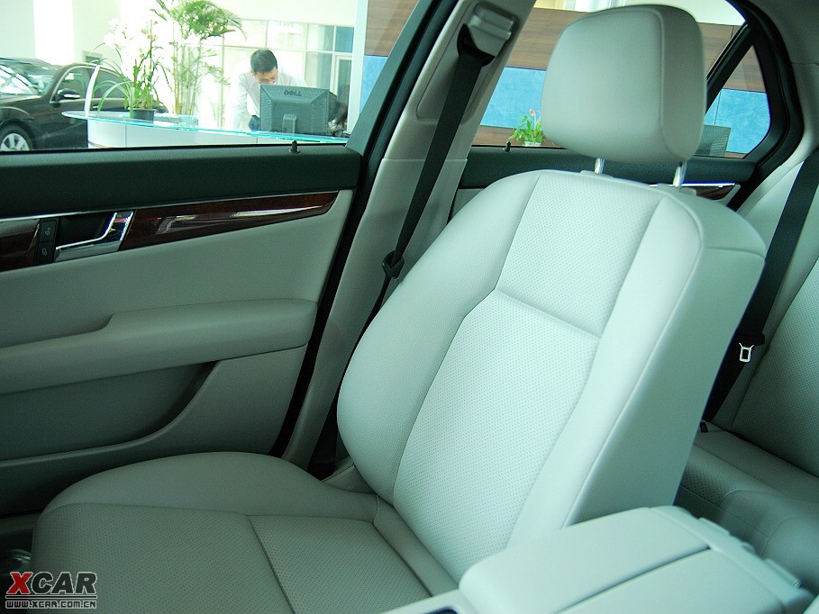 2010YC C 200 CGI Ű