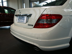 2010C 300 r(sh)а (x)(ji)^(gun)