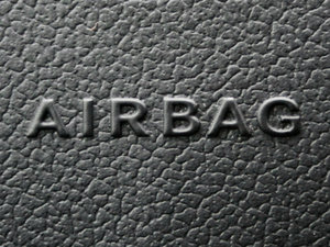 2010C 200 CGI rа п؅^