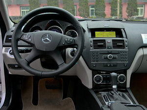 2010C 200 CGI rа п؅^(q)