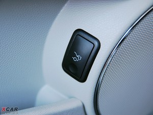 2010C 200 CGI Ű п؅^