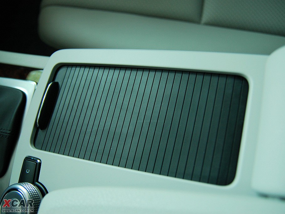 2010YC C 200 CGI Ű