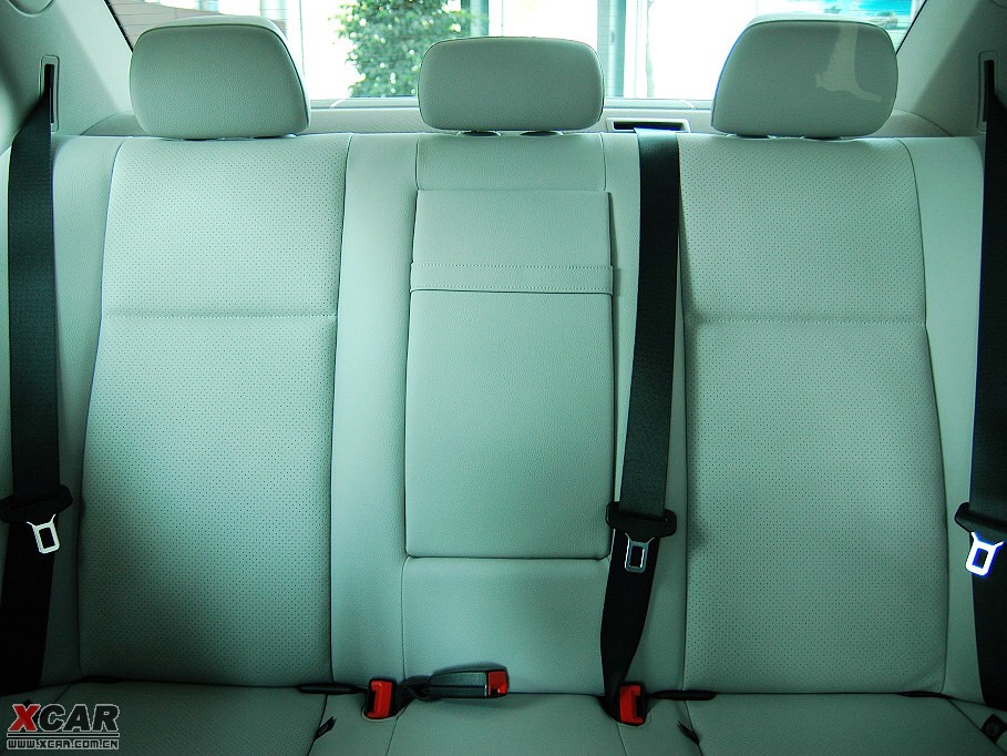 2010YC C 200 CGI Ű