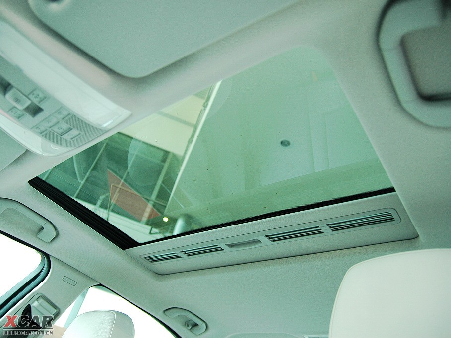 2010YC C 200 CGI Ű