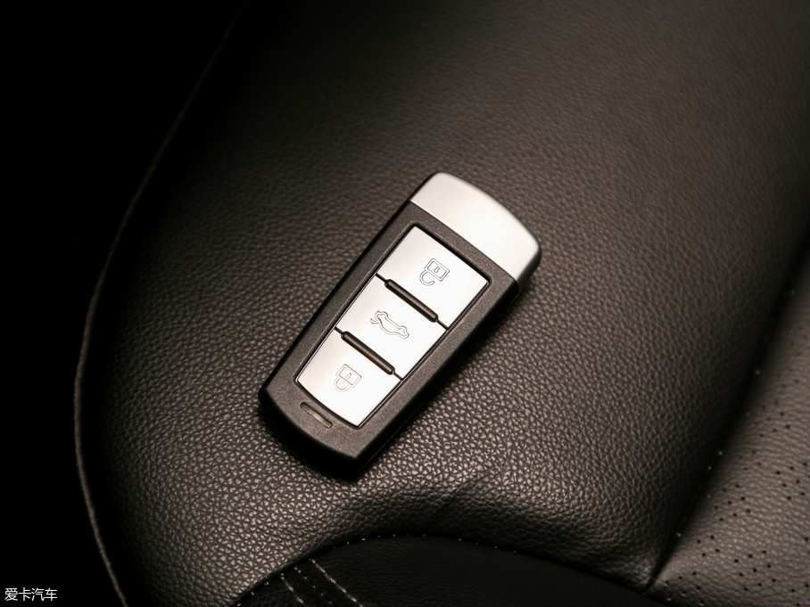 2018�̩T800 2.0T �Ԅ����F���� 7��