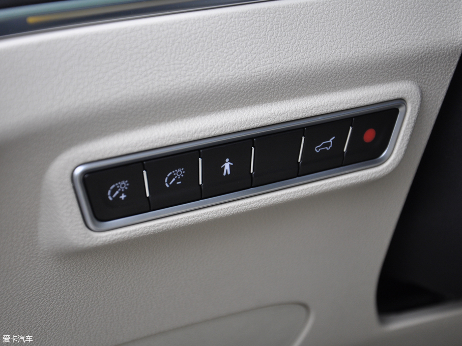 2018̩T800 2.0T Ԅ(dng)Ş(lin) 7